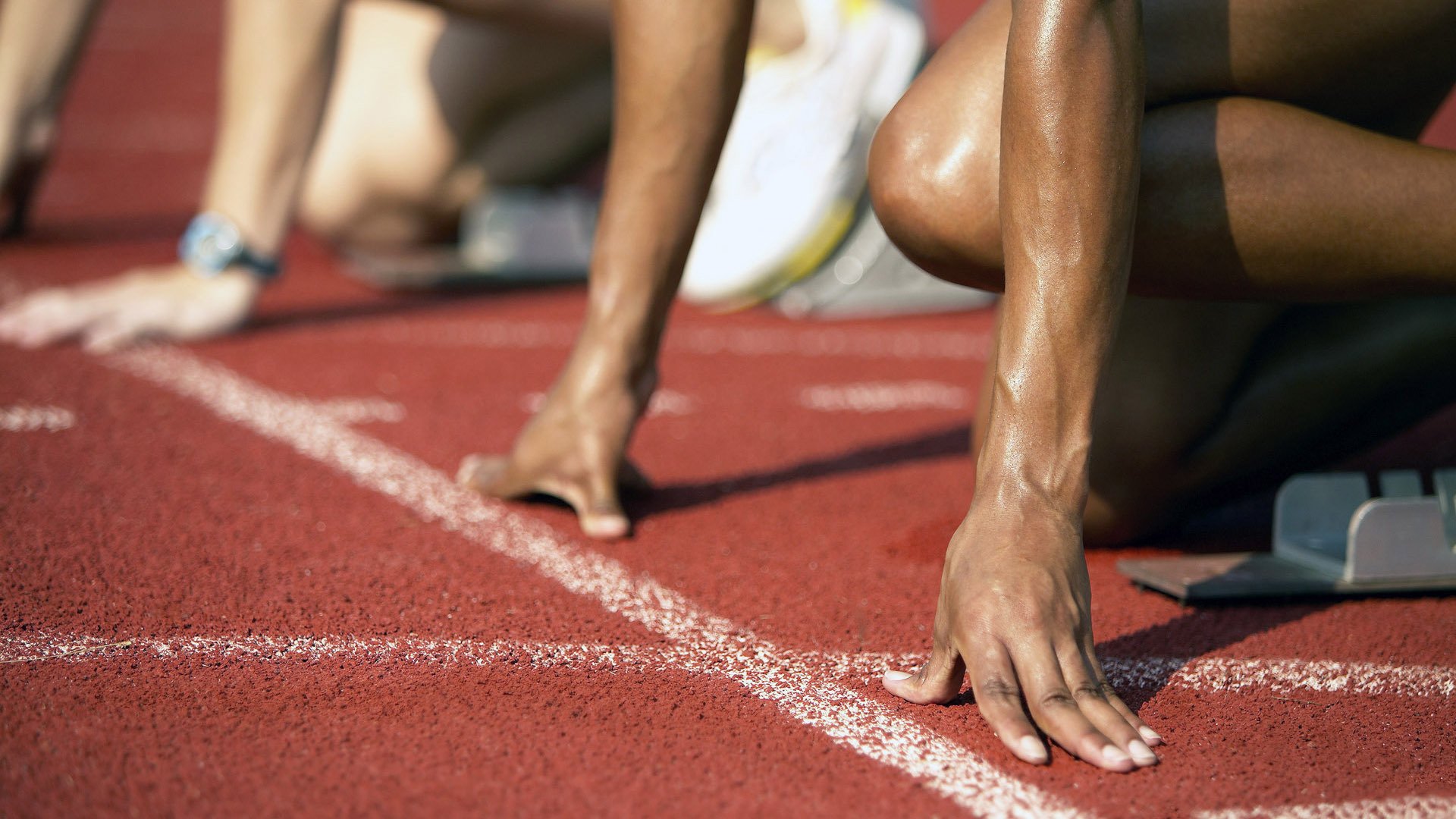 战术博弈的极致，安哥拉强压智利，黄喜灿防守端锁死对手的现代足球启示