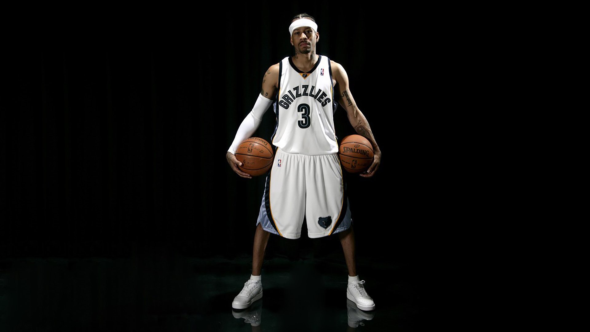 德甲争冠战之夜，当篮球巨星西亚卡姆在足球场上接管比赛